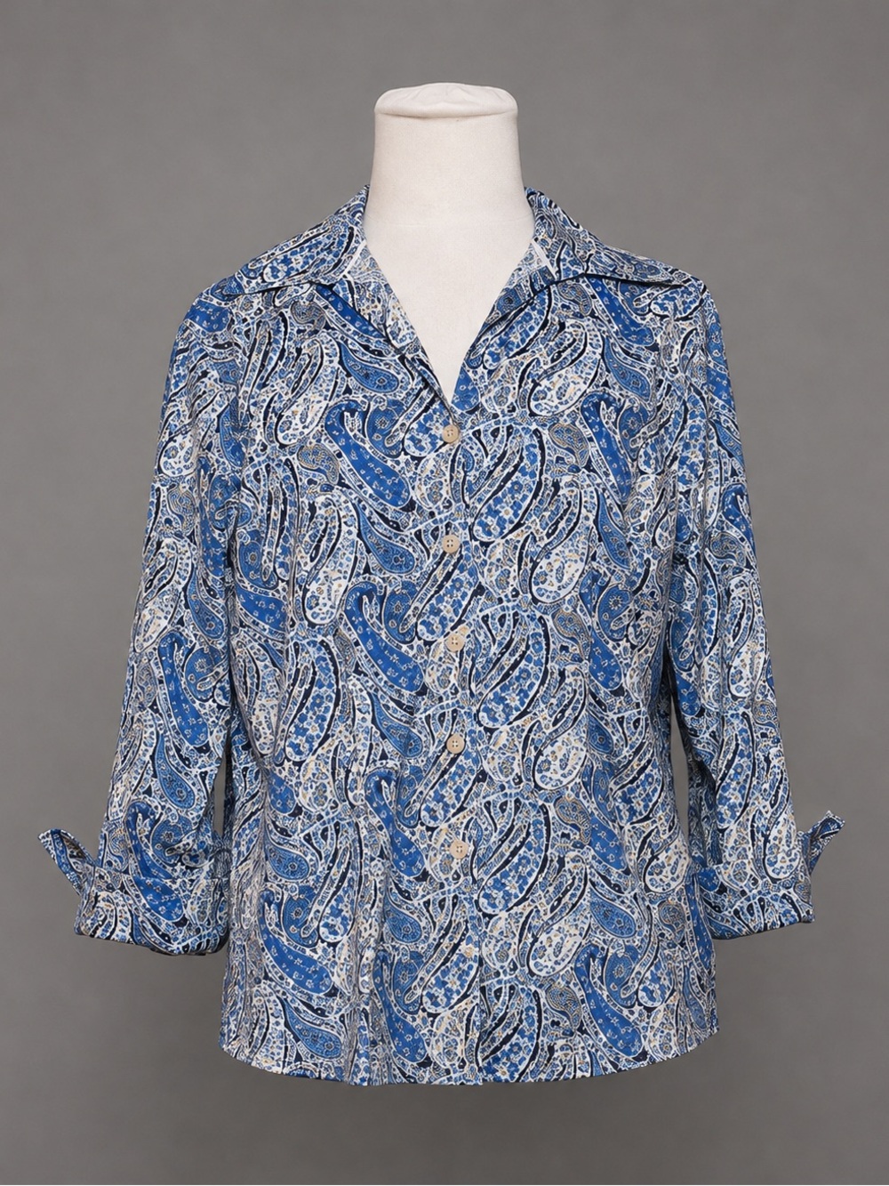 Lands’ End Women’s Button-Down Shirt Blue Paisley No Iron Oxford Size 12